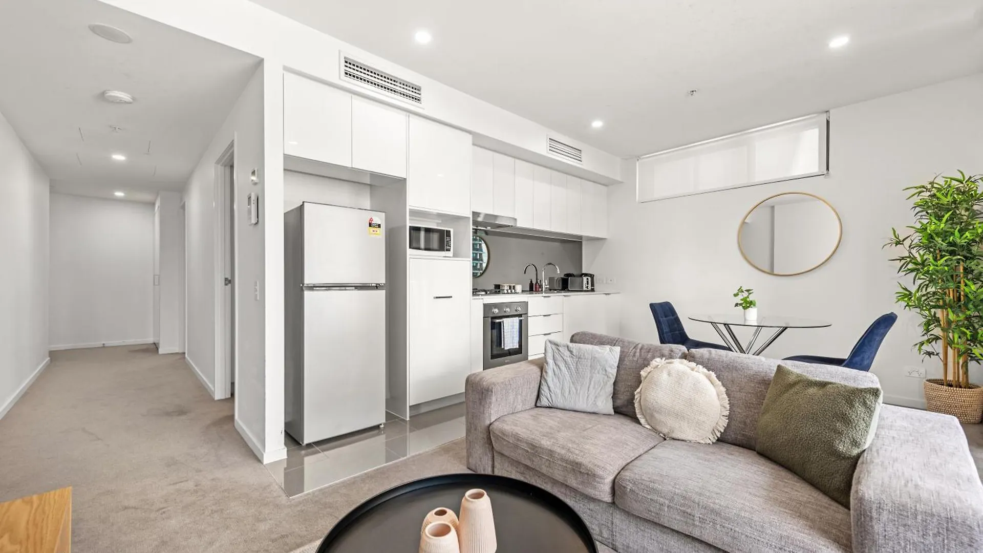Stylish South Bank Apt With King Bed & Huge Balcony! Brisbane 0*,  Australia